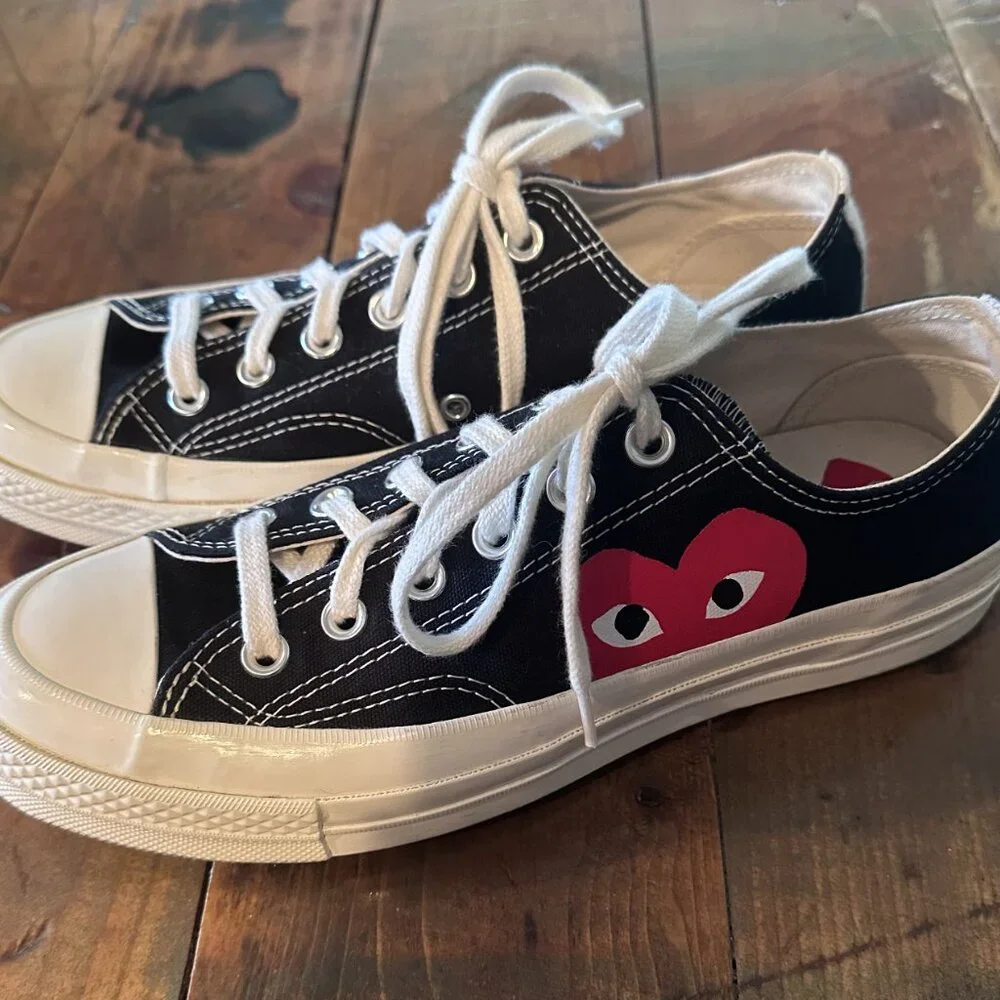 Comme Des Garcons Play- Converse low top sneaker. - Picture 1 of 13